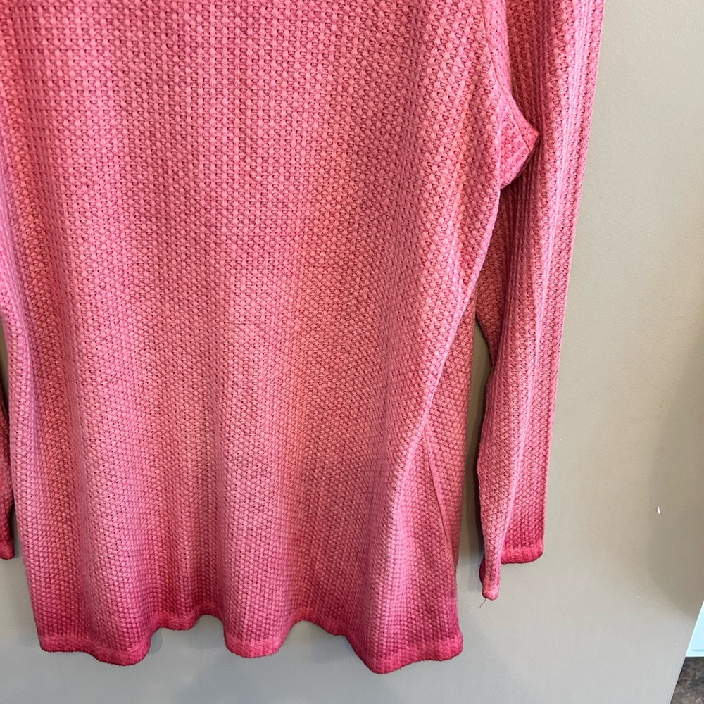 NWT Torrid Waffle Scoop Neck Long Sleeve Henley Top in pink peacock size 3x - Picture 13 of 13